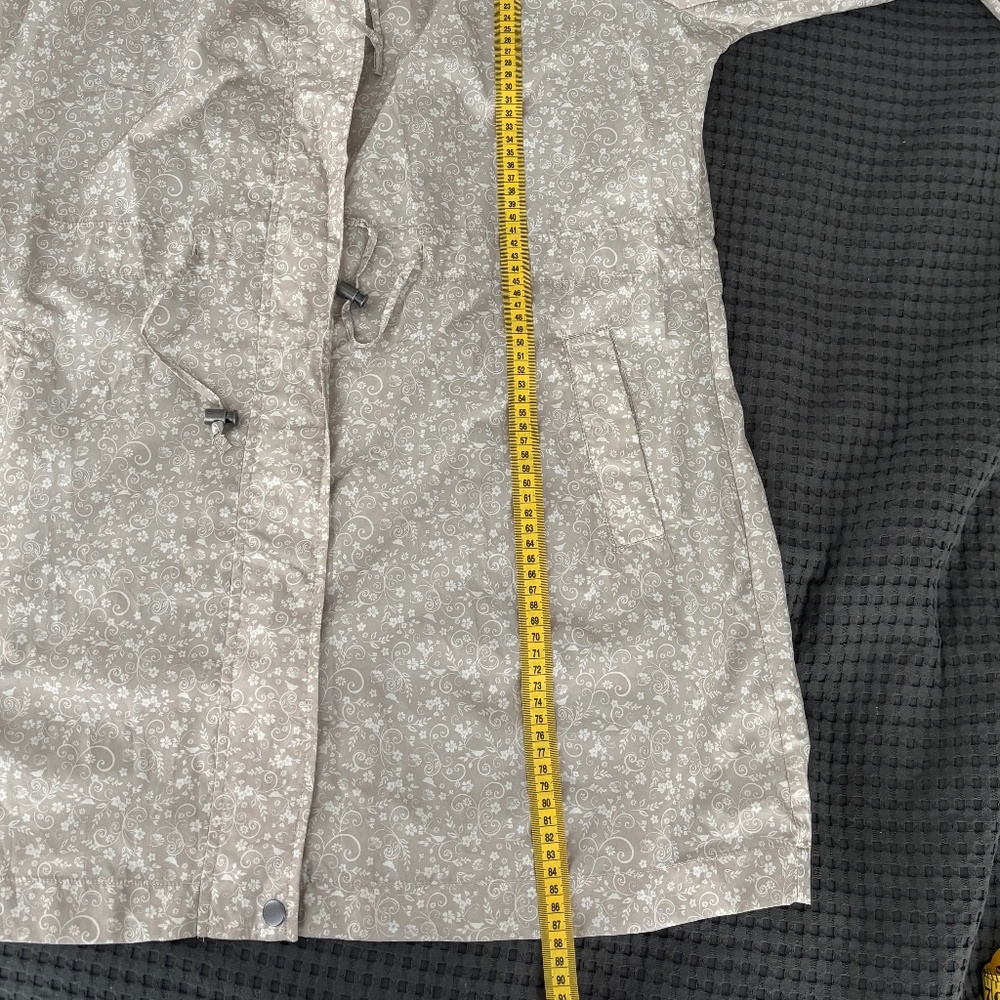M&S Raincoat - Picture 8 of 8